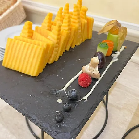 Rena Apartahotel 4*
