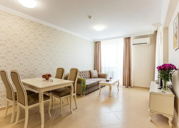 Rena - Aparthotel 4*