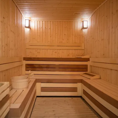 Aparthotel Rena - 4*