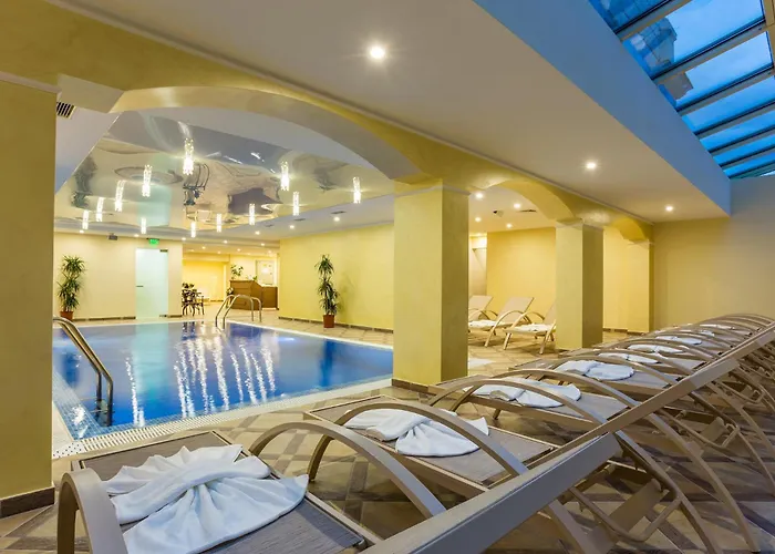 Rena Aparthotel Sluneční pobřeží