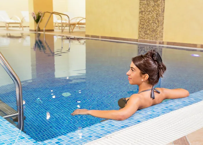 Rena Aparthotel Sluneční pobřeží