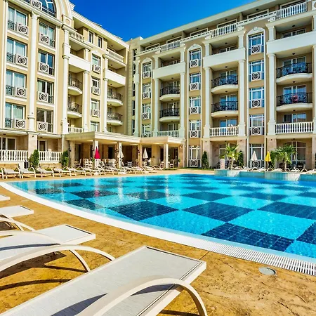 Aparthotel Rena 4*