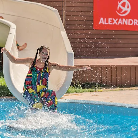 Aparthotel Rena 4*
