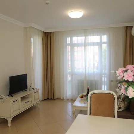 Rena Apartmanhotel 4*
